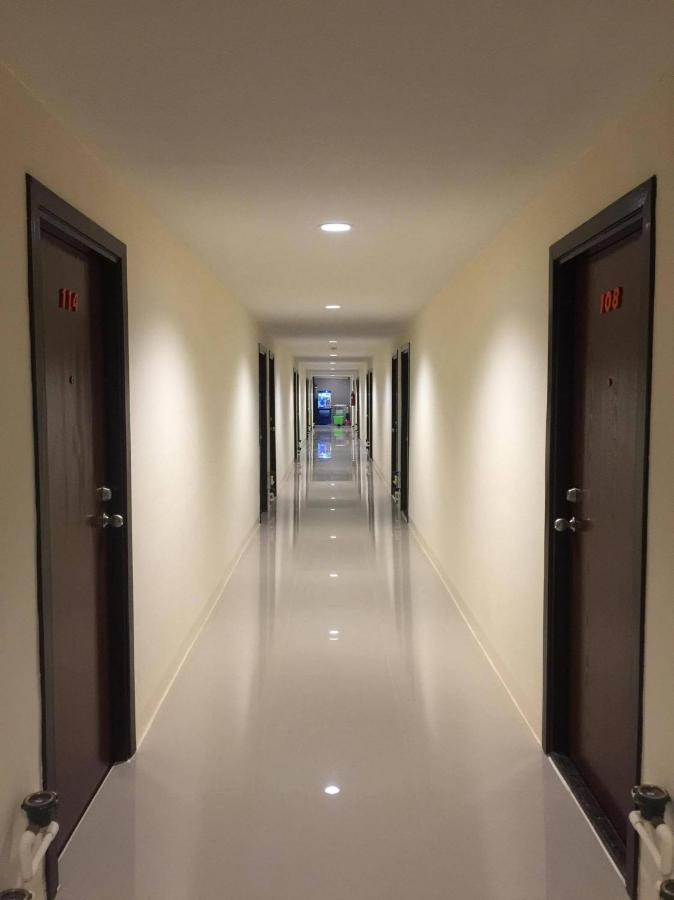 Ada Apartment - อาดา อพาร์ทเมนท์ Bangkok Exterior photo